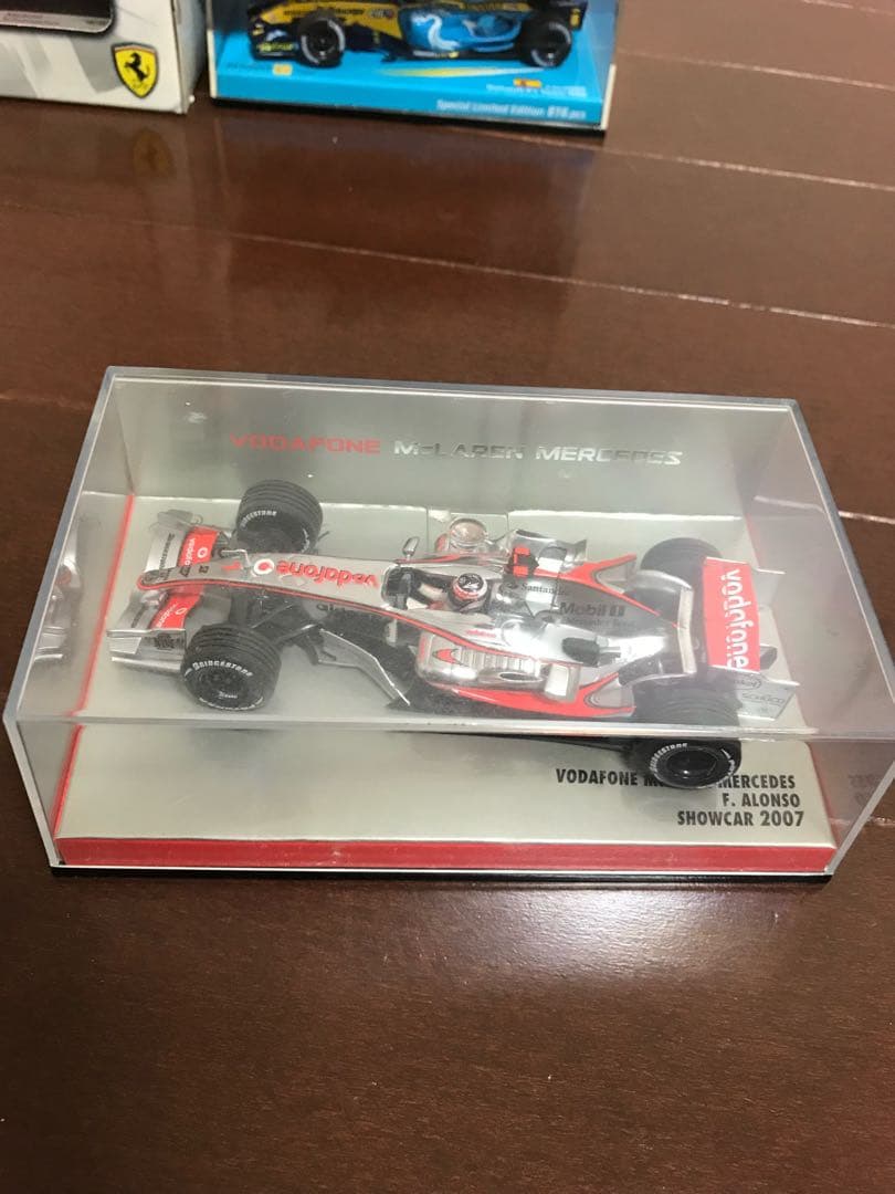 マクラーレン・メルセデス MP4-22 1/43