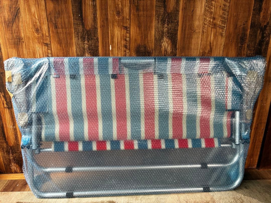 NATAL DESIGN GRAND ECDYSIS BENCH