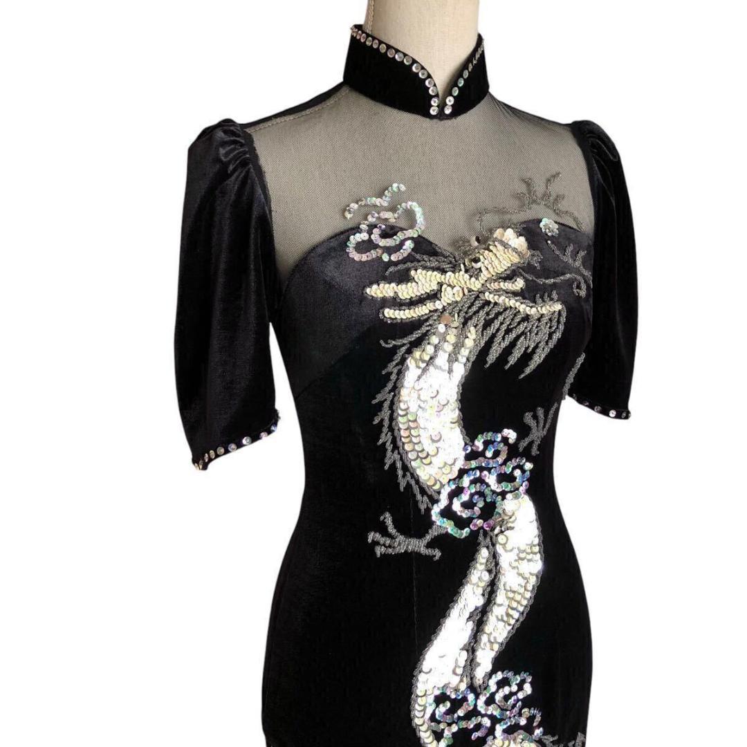 豪華⭐️チャイナドレス ベルベット ドラゴン スパンコール刺繍