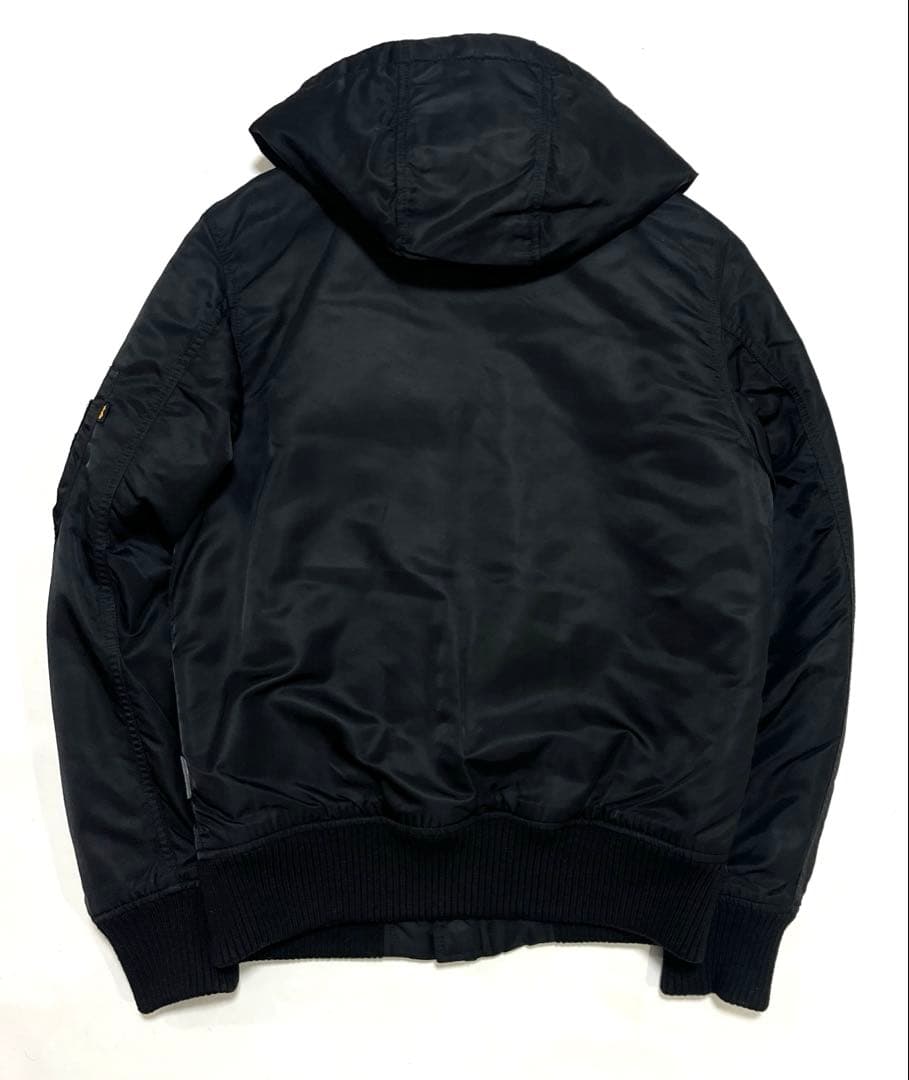アルファインダストリーズ　MA-1 中綿ジャケット 黒 M フード 2way
