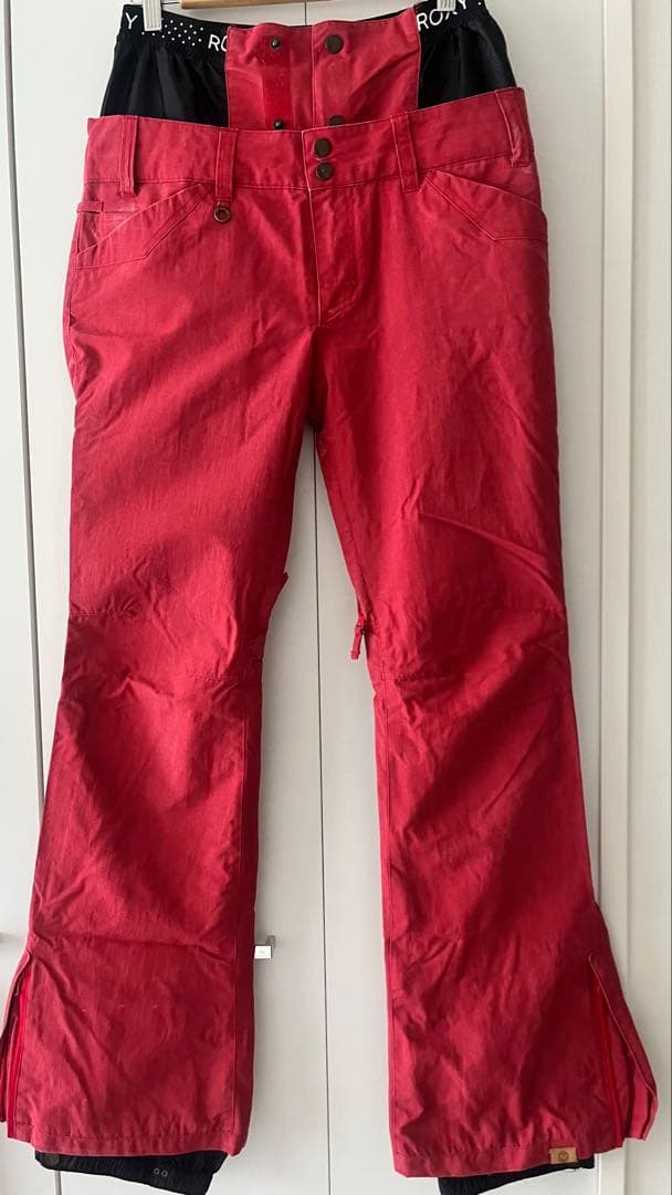 Roxy スノーボードウェアセット（ジャケット＆パンツ）