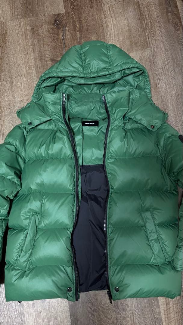 【美品】diesel ディーゼル　ダウンジャケット