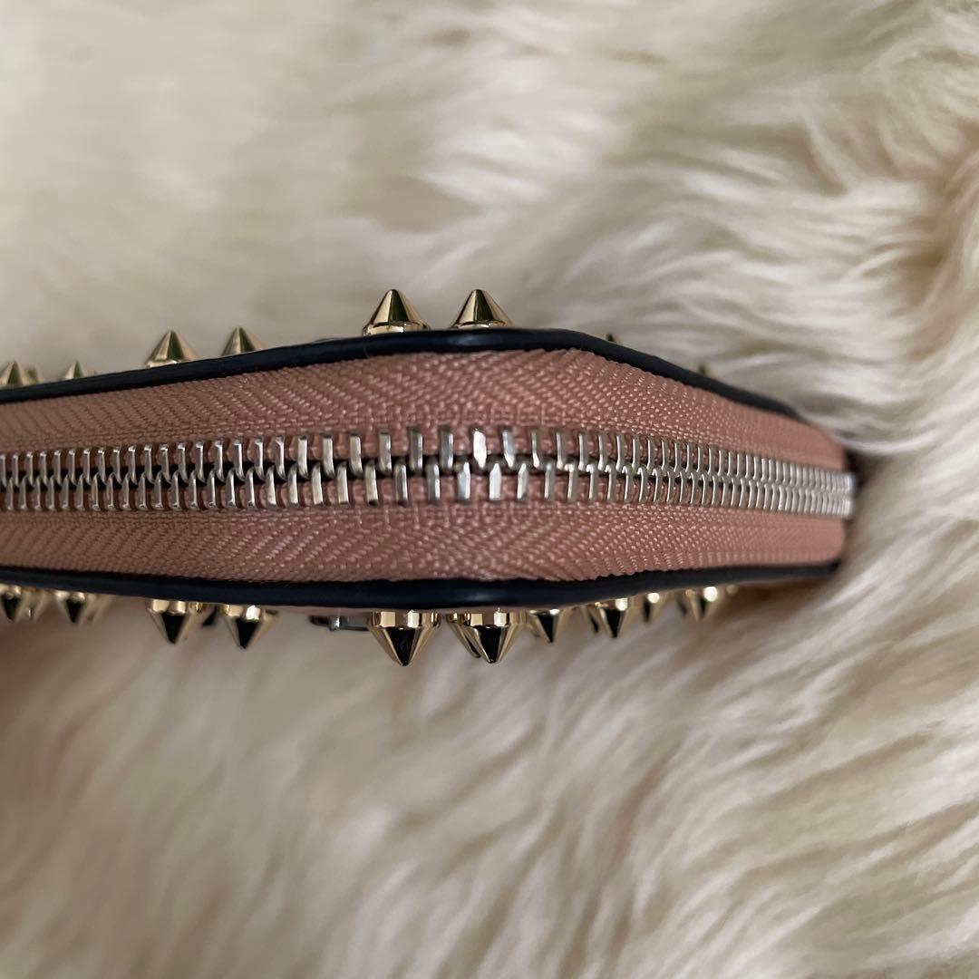 Christian Louboutin スタッズ付き長財布