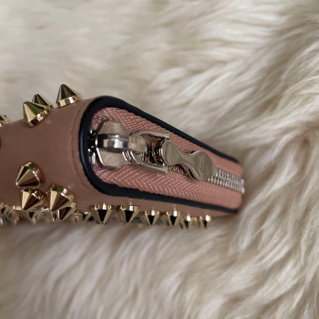 Christian Louboutin スタッズ付き長財布