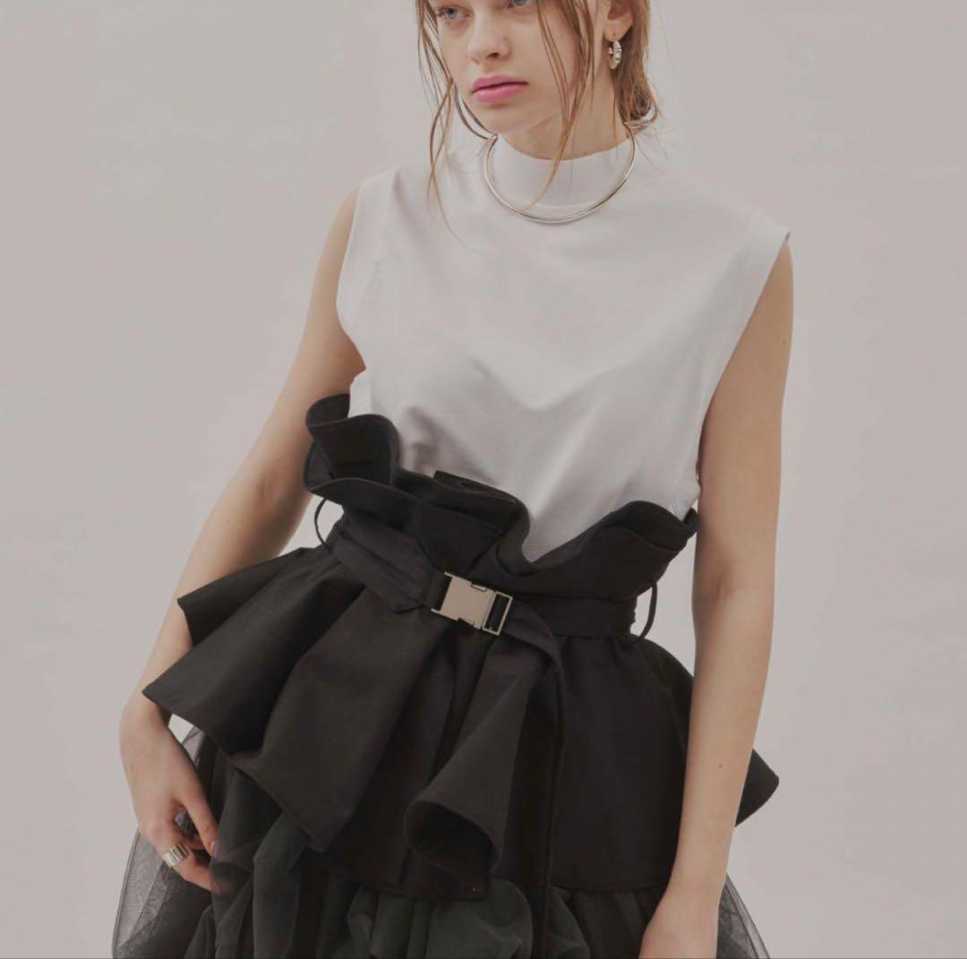 【新品タグ付き】LA BELLE ETUDE サークルフレアボリュームベルト