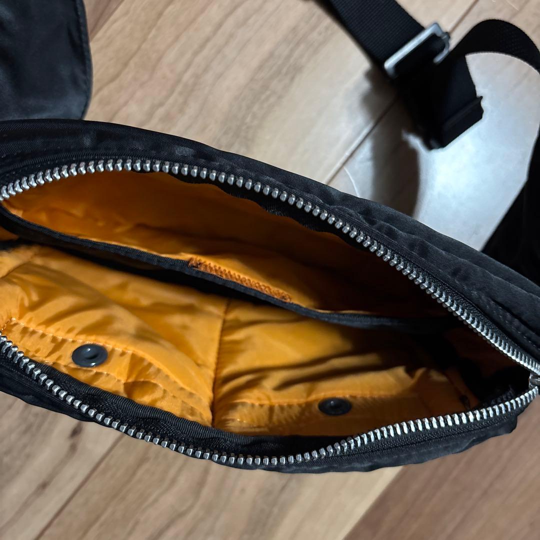 PORTER ポーター ショルダーバッグ 　ボディバッグ　タンカー