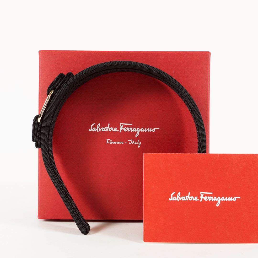 【極美品✨】フェラガモ　ヘアバンド　ヴァラリボン　ブラック　レディース