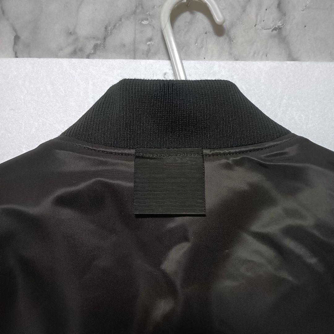 ユニクロ　＋J ハイブリッドダウン　オーバーサイズMA-1 フライトジャケット