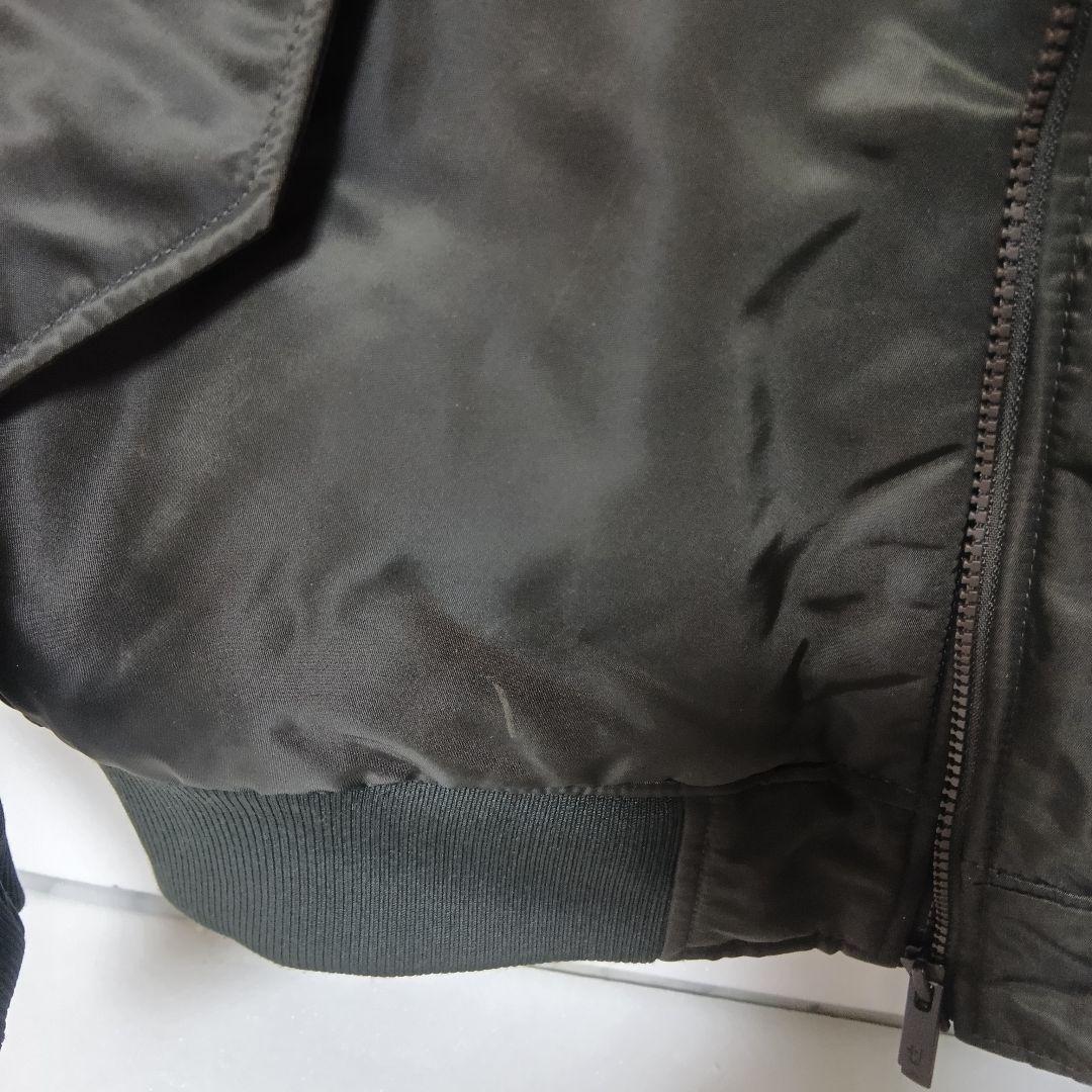 ユニクロ　＋J ハイブリッドダウン　オーバーサイズMA-1 フライトジャケット