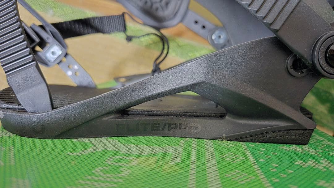 NICO セパレートスノーボード ビンディング＆ケース付き