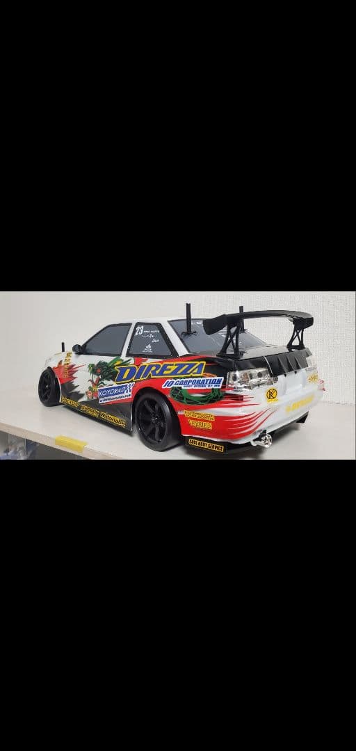 ヨコモ日比野AE86レビンボディ