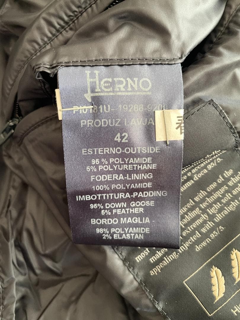 HERNO（ヘルノ） ダウンパーカ 42 ダークネイビー 軽量 防寒