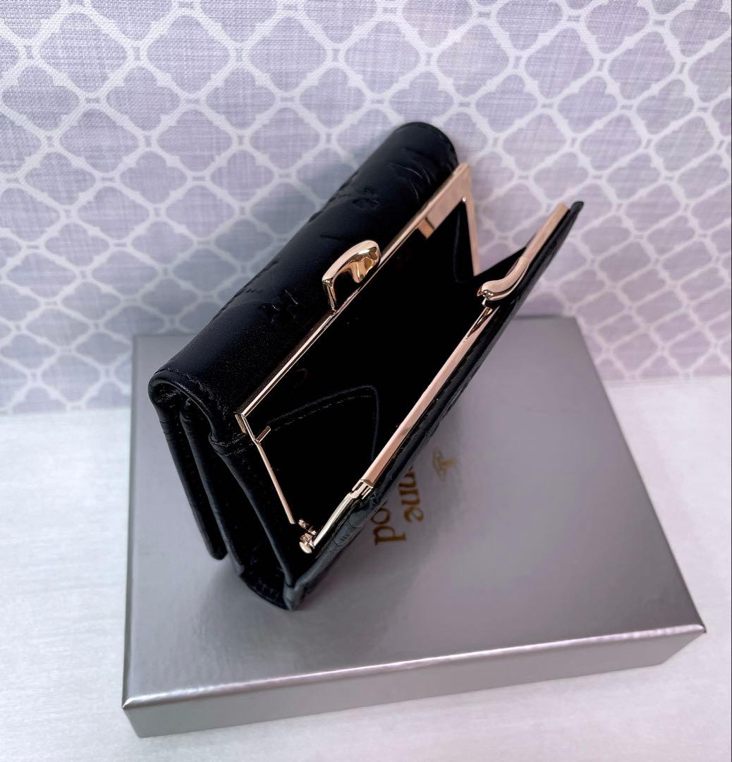 【最新❤︎新品】ヴィヴィアン・ウエストウッド　三折財布 ブラック