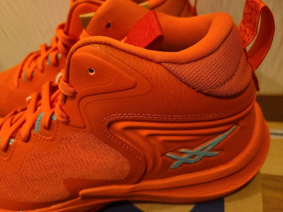 asics NOVA SURGE3(オレンジ)27.5cm