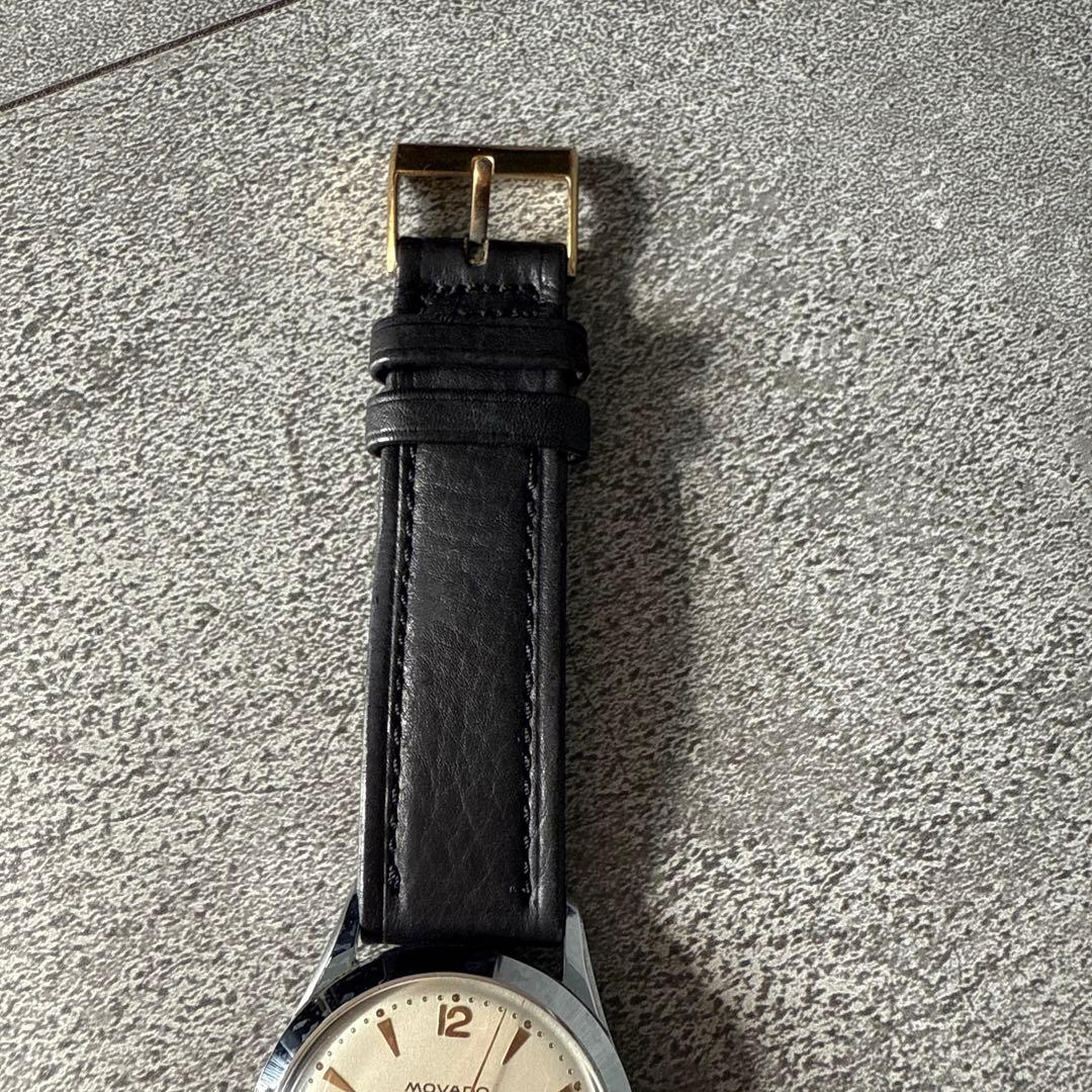 モバード17Jewels手巻き クリームカラー文字盤 箱とタグ付き