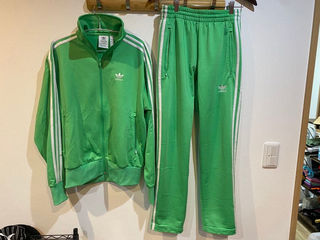 adidas originals グリーン ジャージセット 上M 下Sサイズ