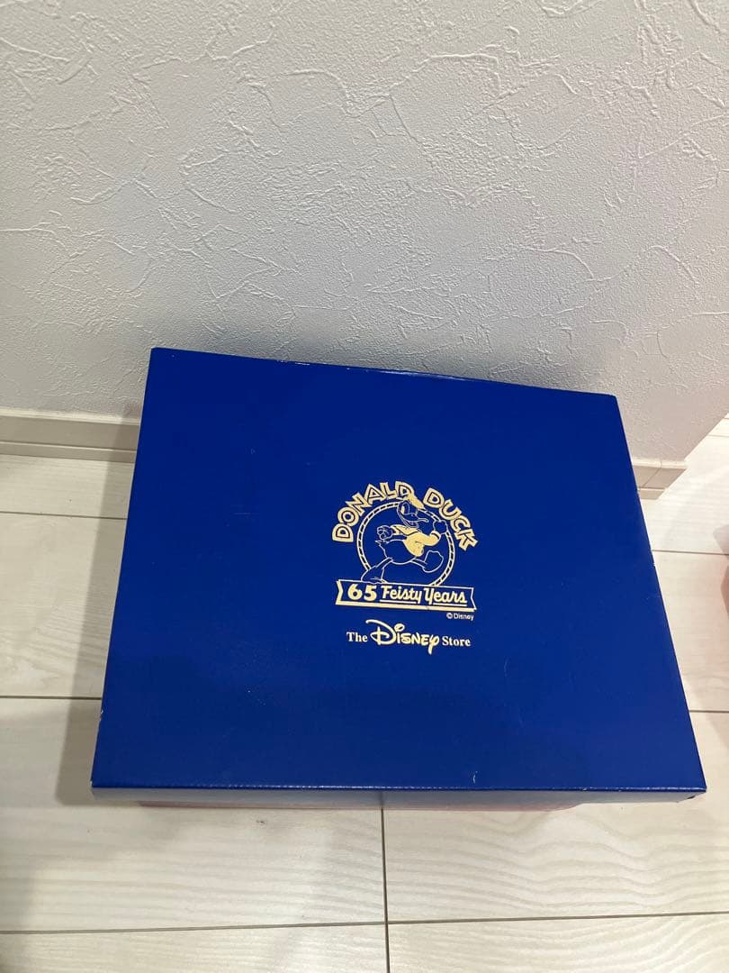 新品ドナルドダック生誕65周年記念ケーキ皿7点セット - メルカリ