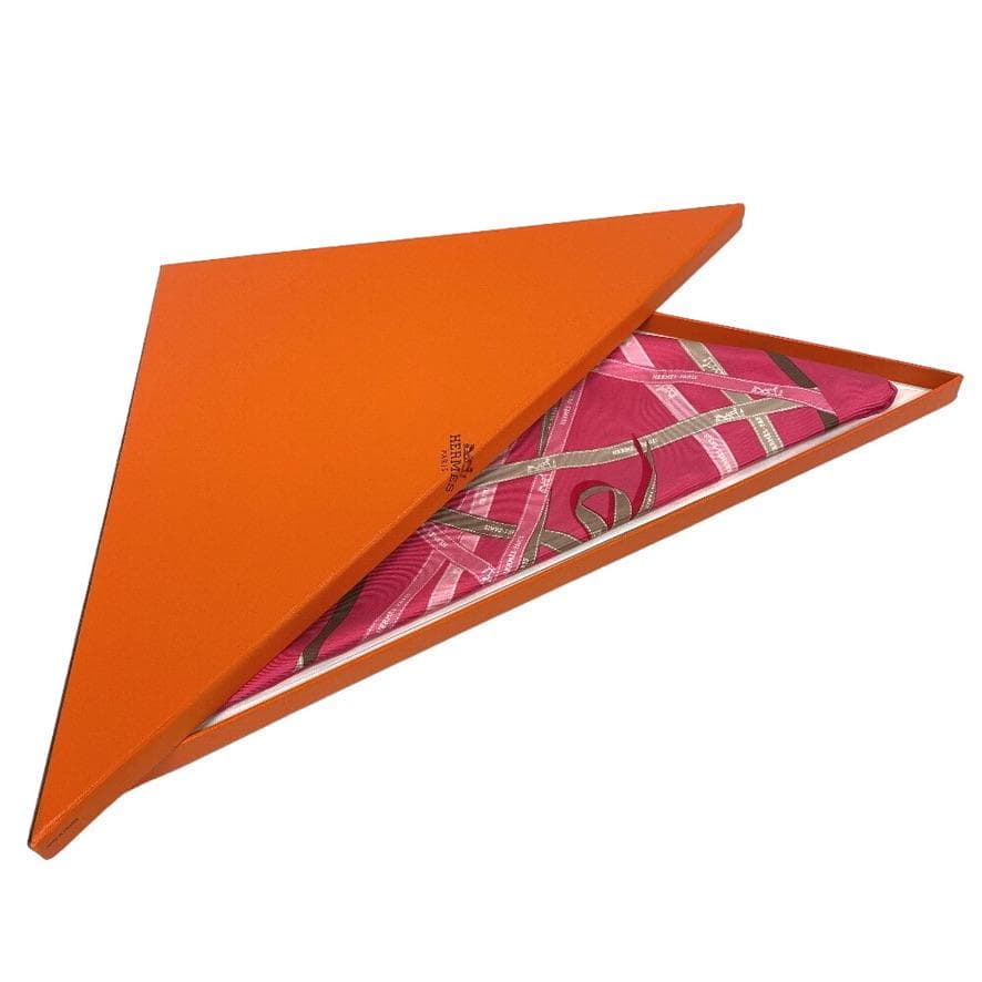 エルメス HERMES ポワントゥ 三角スカーフ スカーフ シルク ピンク