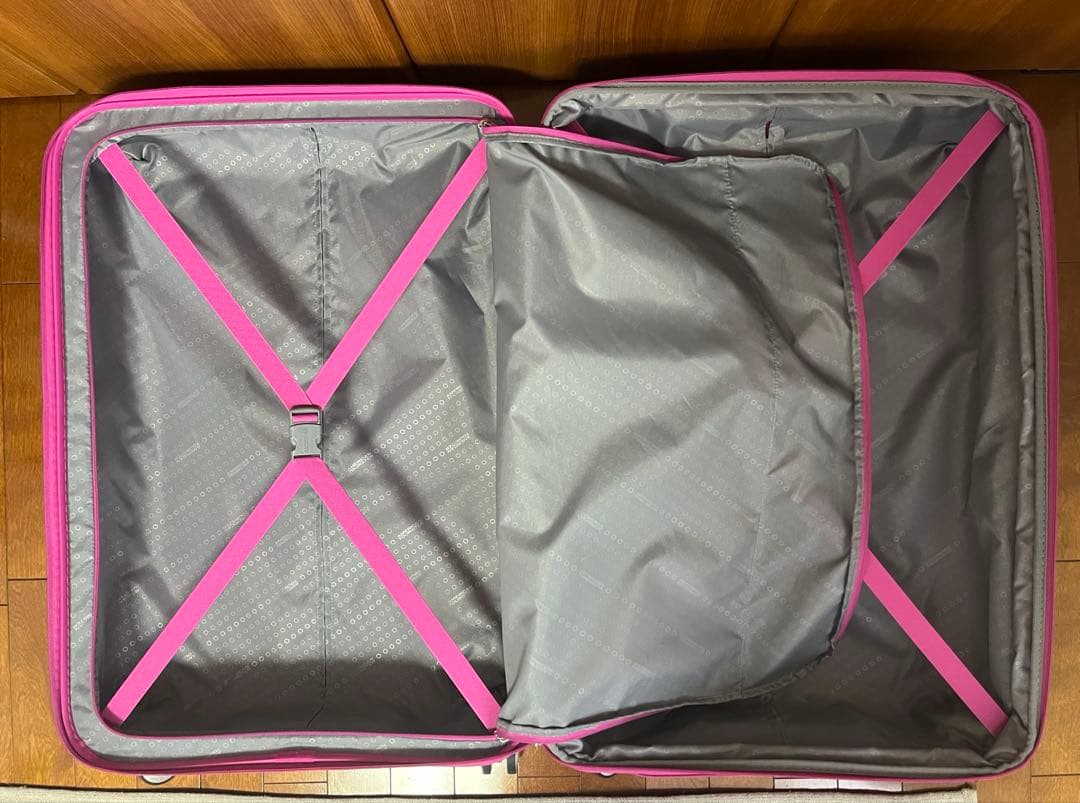 アメリカンツーリスター　サウンドボックス　スーツケース　97〜110L 77㎝