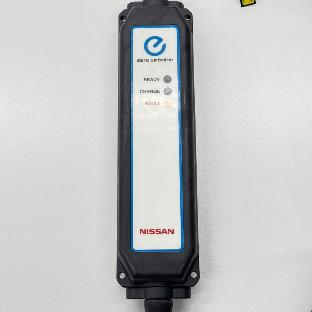 リーフ サクラ アリア 充電ケーブル 29690 3NK5E 7.5m 200V