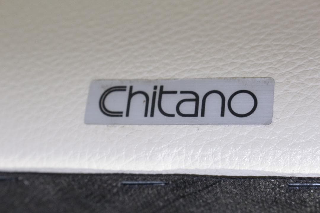 ラ*ー様 カリモク☆CHITANO☆オットマン☆スツール☆Z12126Z922