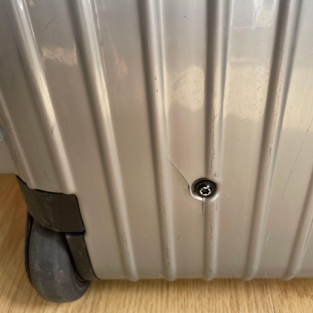 RIMOWA リモワ サルサスーツケース　2輪　35ℓ 【訳あり激安出品】