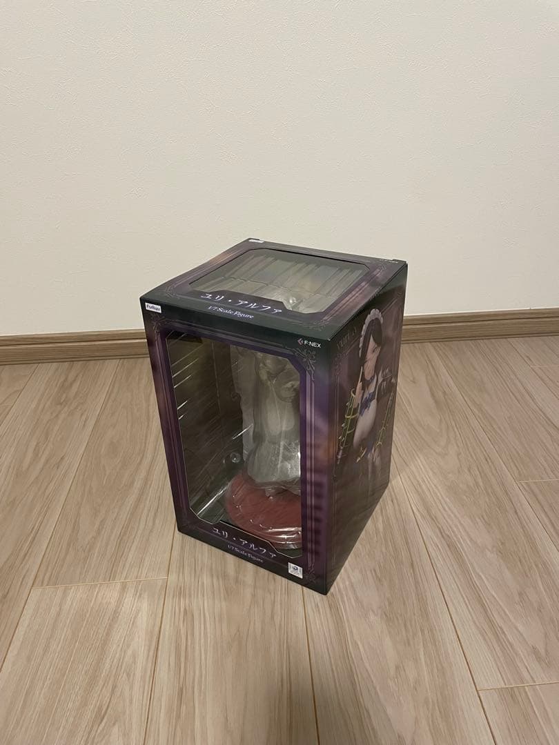 ユリ・アルファ 1/7 フィギュア　オーバーロード