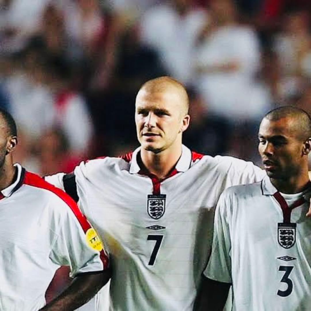 激レア】2004 イングランド代表 ユニフォーム ベッカムモデル サイズ L