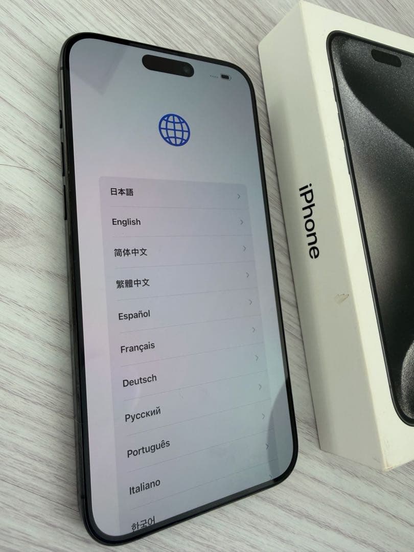 Apple iPhone 15 ProMAX ブラック 本体