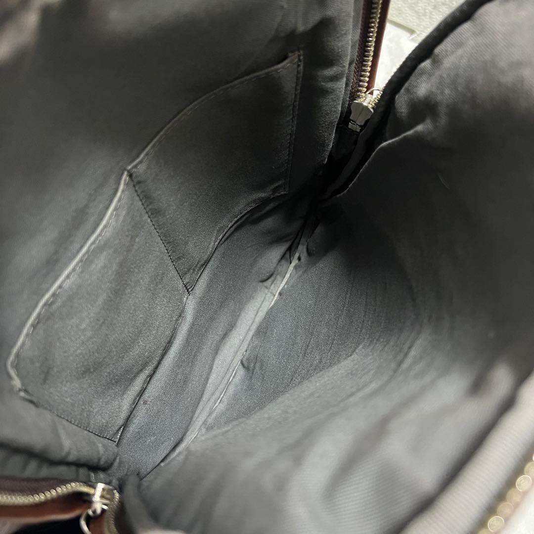 美品✨ヴィヴィアンウエストウッド リュック アーサー オーブ レザー ブラウン