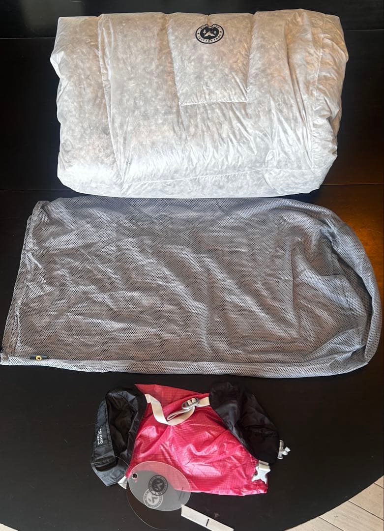 Wind Hard Tiny 10D 800FP ウェアラブルダウン寝袋