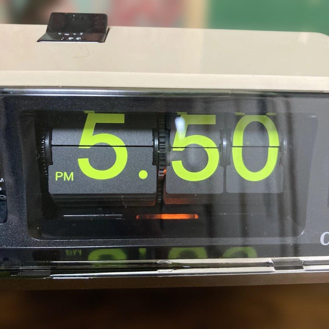 CITIZENパタパタ時計 ハイリーフ・カーチス 茶色　昭和　レトロ　可愛い