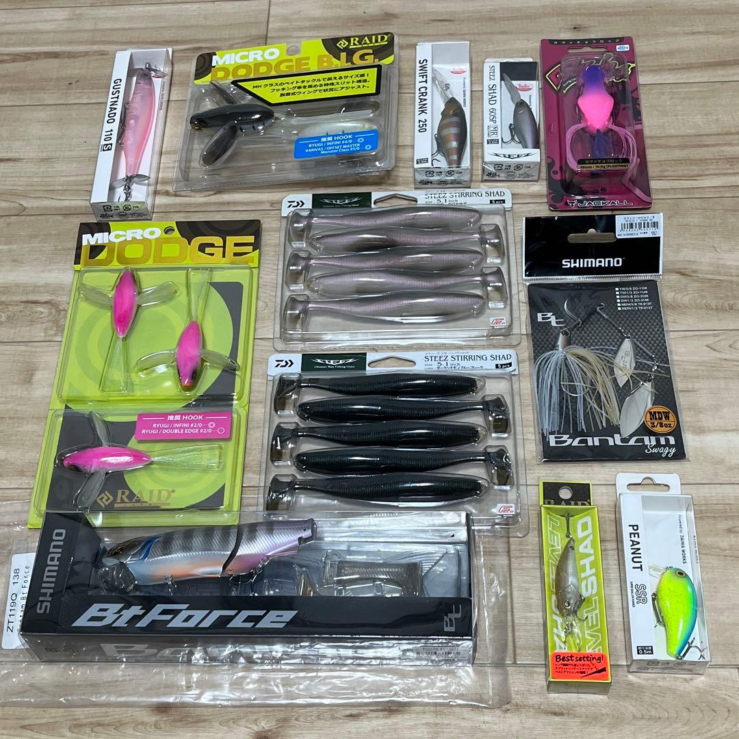 ジャッカル ダイワ レイド シマノ 未使用ブラックバスルアー12点まとめ売り