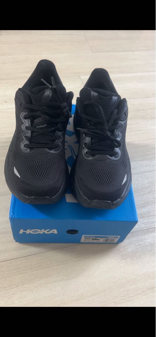 HOKA ブラック シューズ