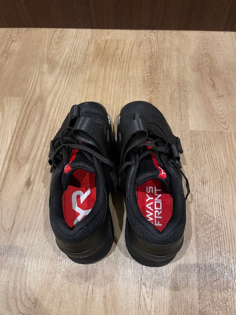 TYR ティア L-1リフター ブラック US 8.0 26㎝