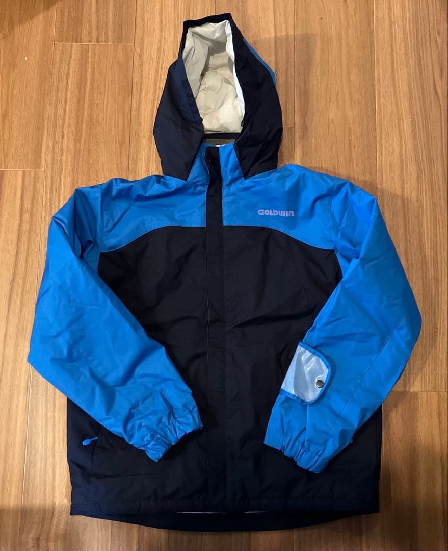 GOLDWIN 子ども用スキーウェア 上下セット グローブ付き(おまけ)