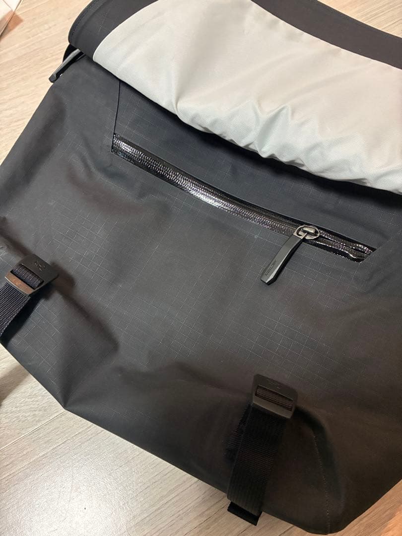 値下げ依頼可 ARC'TERYX グランヴィル 10 granville