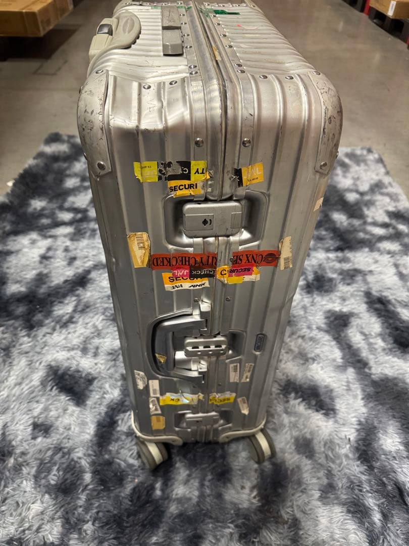 本日限定金額】RIMOWAトパーズ932.70 82L4輪 TOPASシリーズ - メルカリ