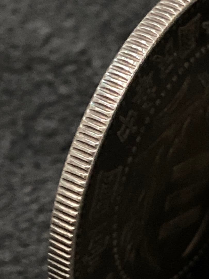 《タケハナ様ご予約》比重10.2 中国銀貨【 湖南省憲成立記念幣 壹圓 】