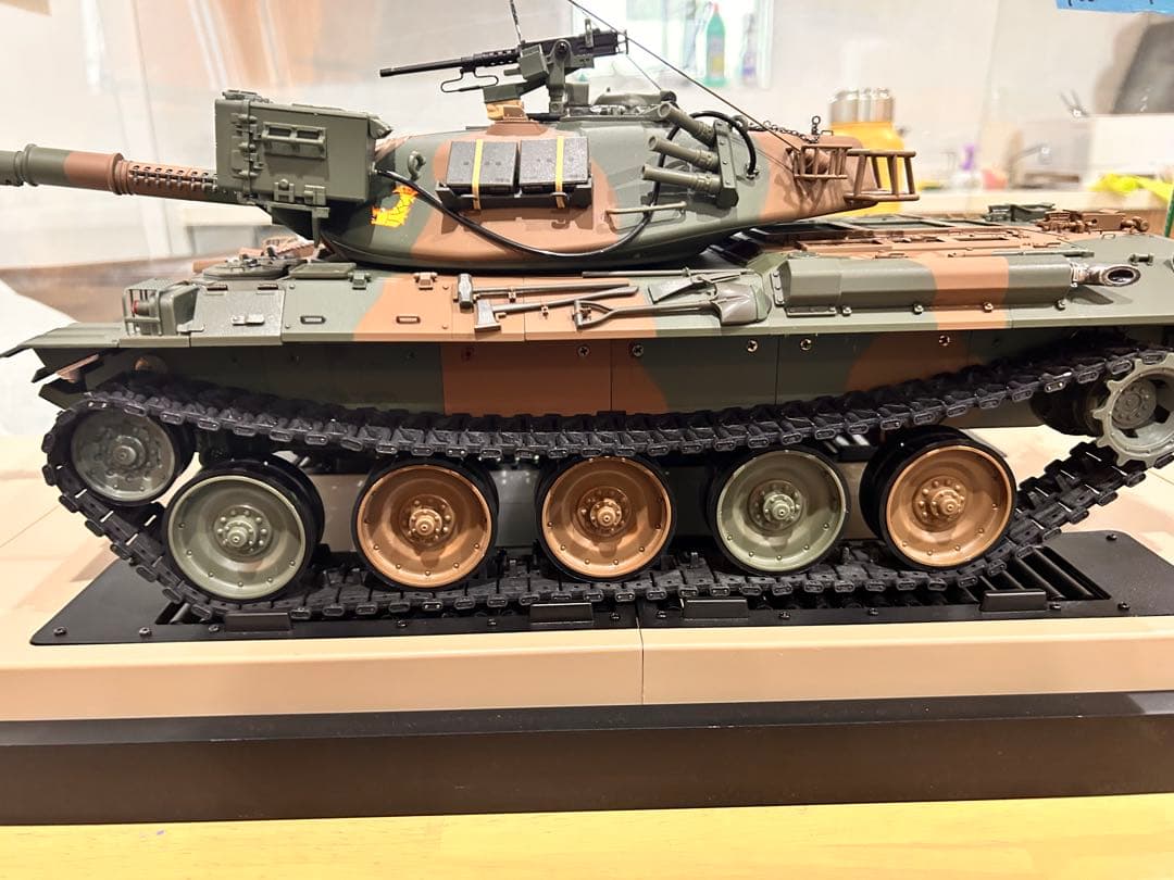 プレミアム定期購読ケース付き　アシェット 陸上自衛隊 74式戦車をつくる