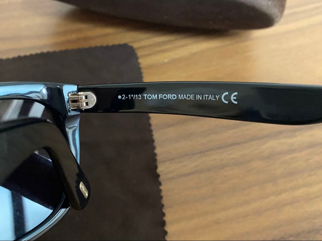 TOM FORD BK サングラス（TF198 01A）※ケース無-可