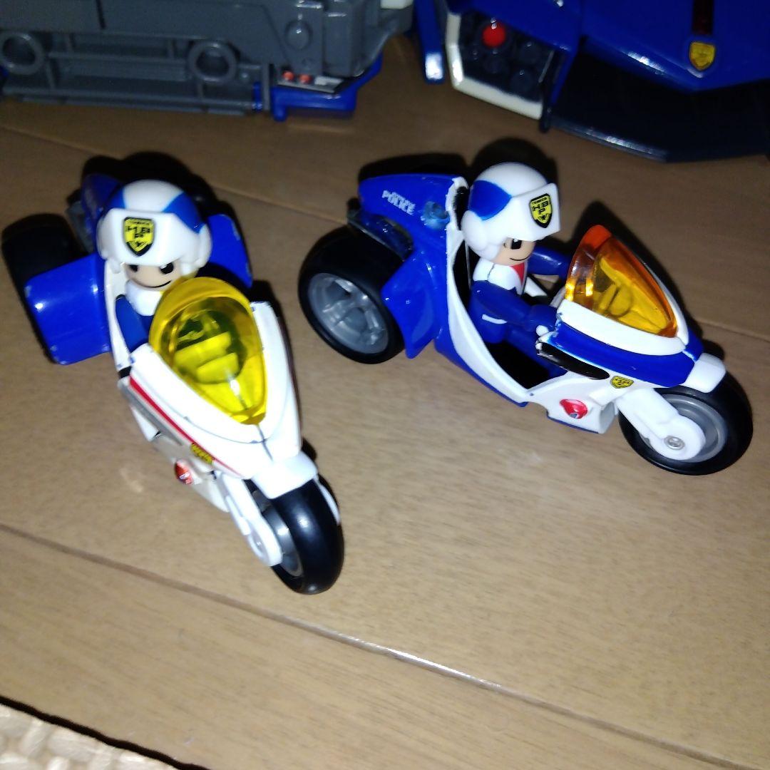 ハイパーブルーポリス 01号＆03号＆ガードナー＆キッズ16体＆ミニカー