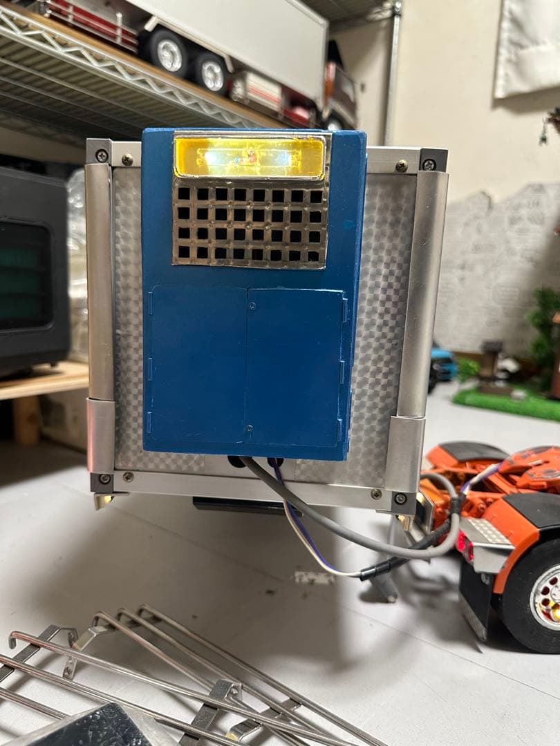 1/14 タミヤ ドルフィン トレーラー デコトラ フロントマーカーリレー