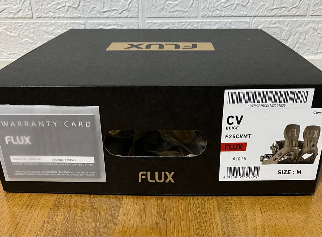 新品、 未使用FLUX CV size M COLOR: BEIGE