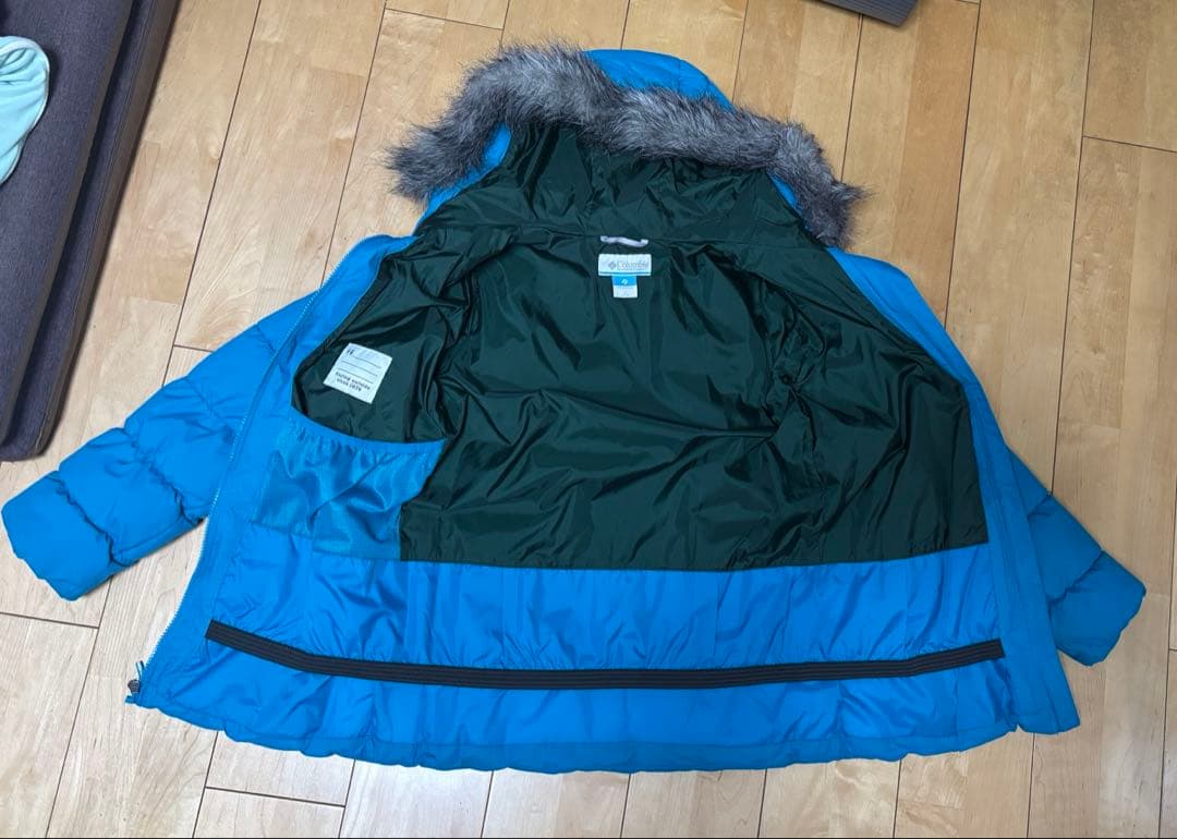 DESCENTE子どもスキーウェア140とColumbiaアウターkids Ｌ