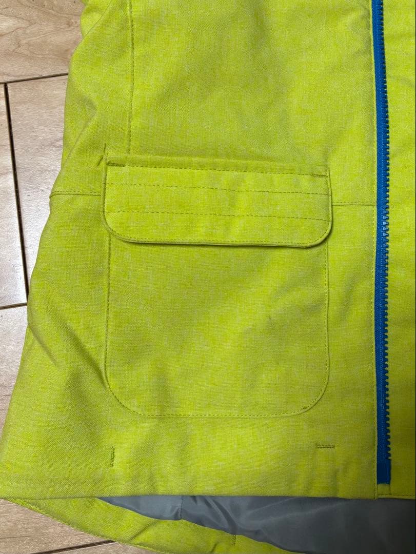 DESCENTE子どもスキーウェア140とColumbiaアウターkids Ｌ