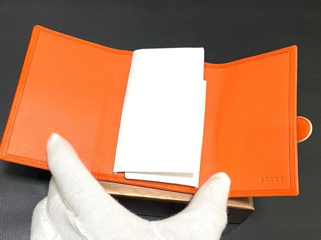 未使用 ロエベ アナグラム キーケース キーホルダー 鍵 6連 レザー 本革