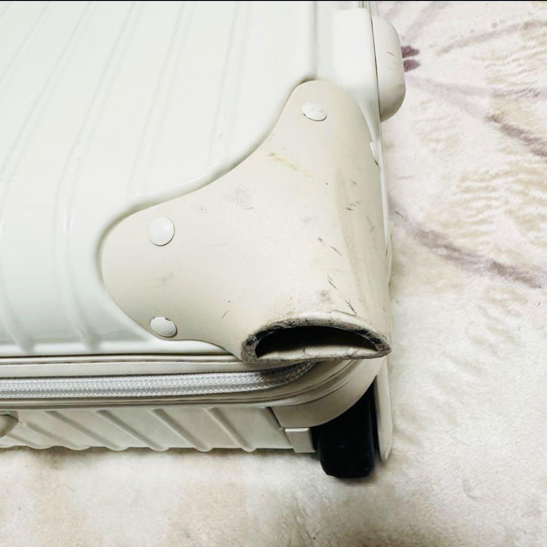 RIMOWA ユナイテッドアローズ サルサ 32L 機内持ち込み 2輪 エクリュ