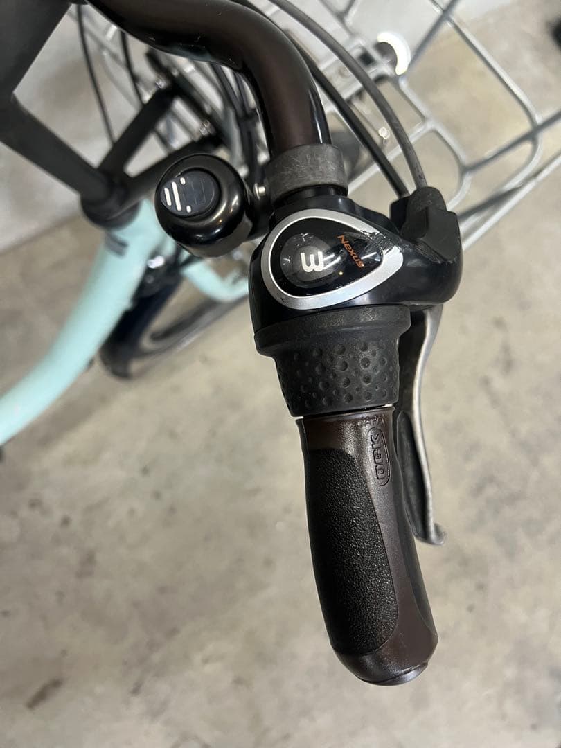 電動自転車　BRIDGESTONE ASSISTA ブリヂストン　アシスタUNI