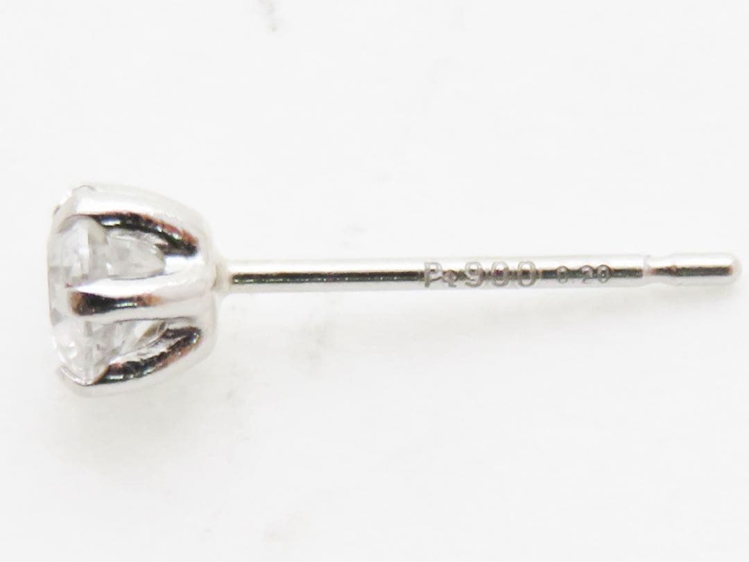 あ*ん様 【本物保証！】Pt900 天然ダイヤモンド 0.22ct ピアス　プラ